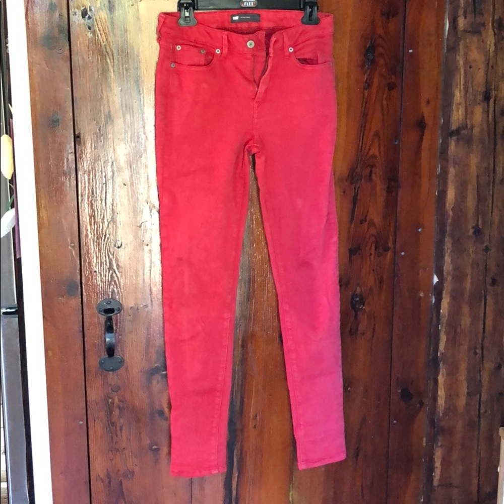 Levi’s Hi Rise Skinny red pants